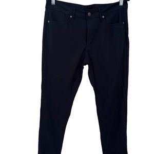 413 Navy blue American Eagle active pants. Size 32 x 32